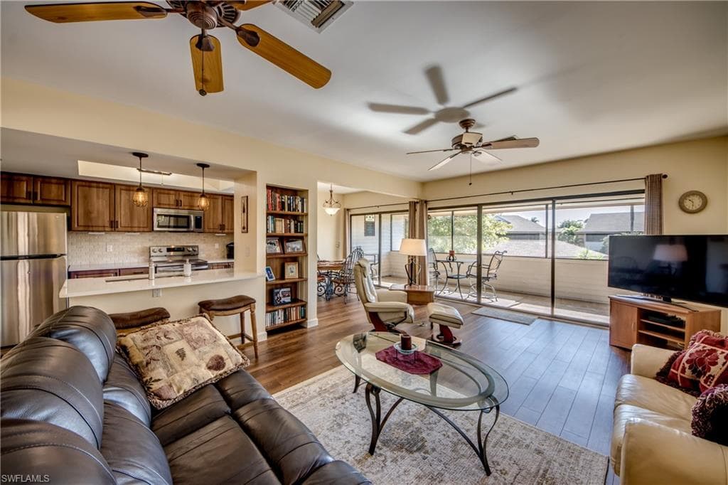 64 4th ST # A204, BONITA SPRINGS FL 34134-1