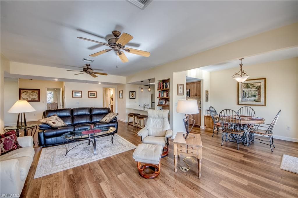 64 4th ST # A204, BONITA SPRINGS FL 34134-10