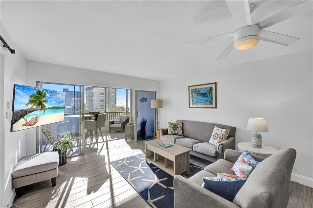 2650 Estero BLVD 42-2