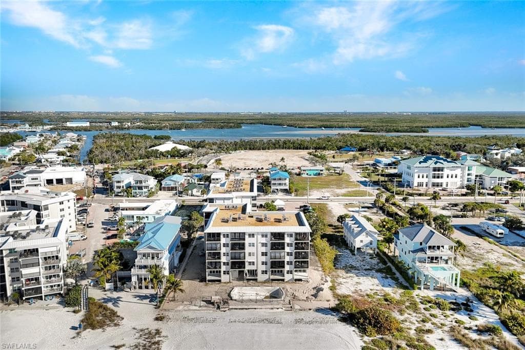2650 Estero BLVD 42-20