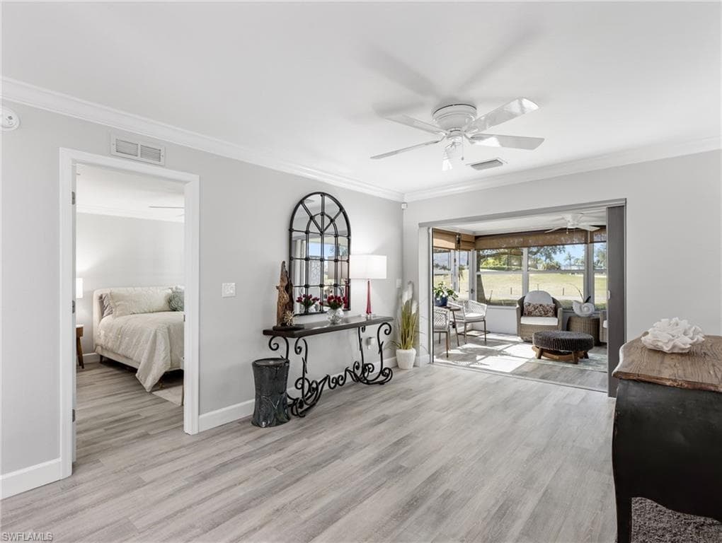 7084 Esquire CT, FORT MYERS FL 33919-15