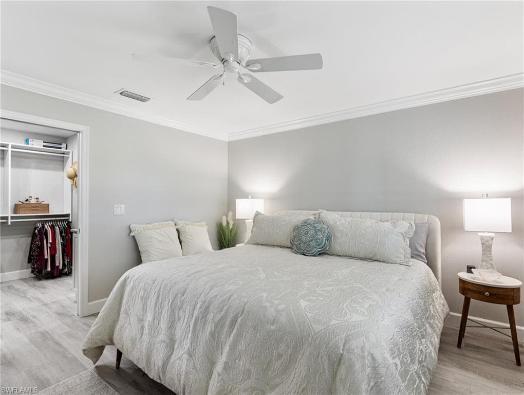 7084 Esquire CT, FORT MYERS FL 33919-23