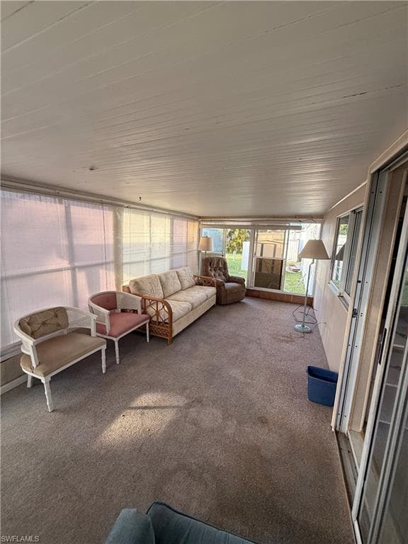 9 Oregon TRL # 68, NAPLES FL 34113-4