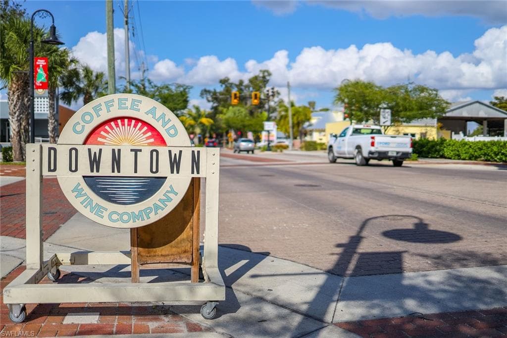 10690 Crockett ST, BONITA SPRINGS FL 34135-26