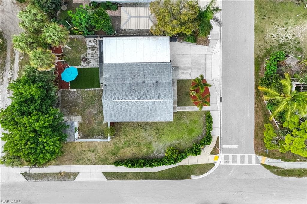 10690 Crockett ST, BONITA SPRINGS FL 34135-25
