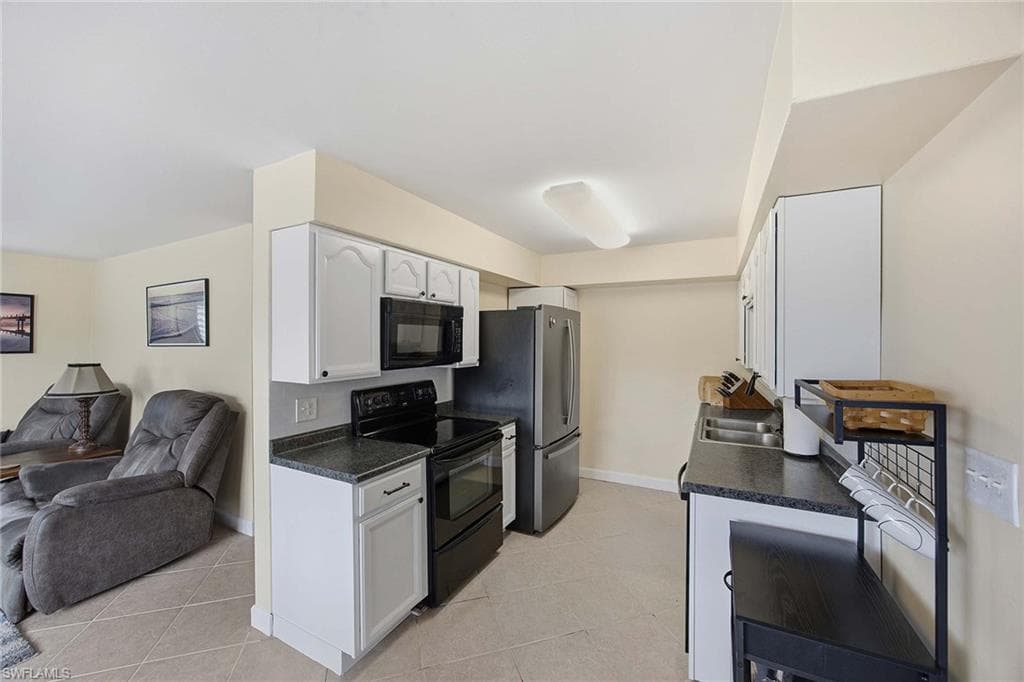 10690 Crockett ST, BONITA SPRINGS FL 34135-7