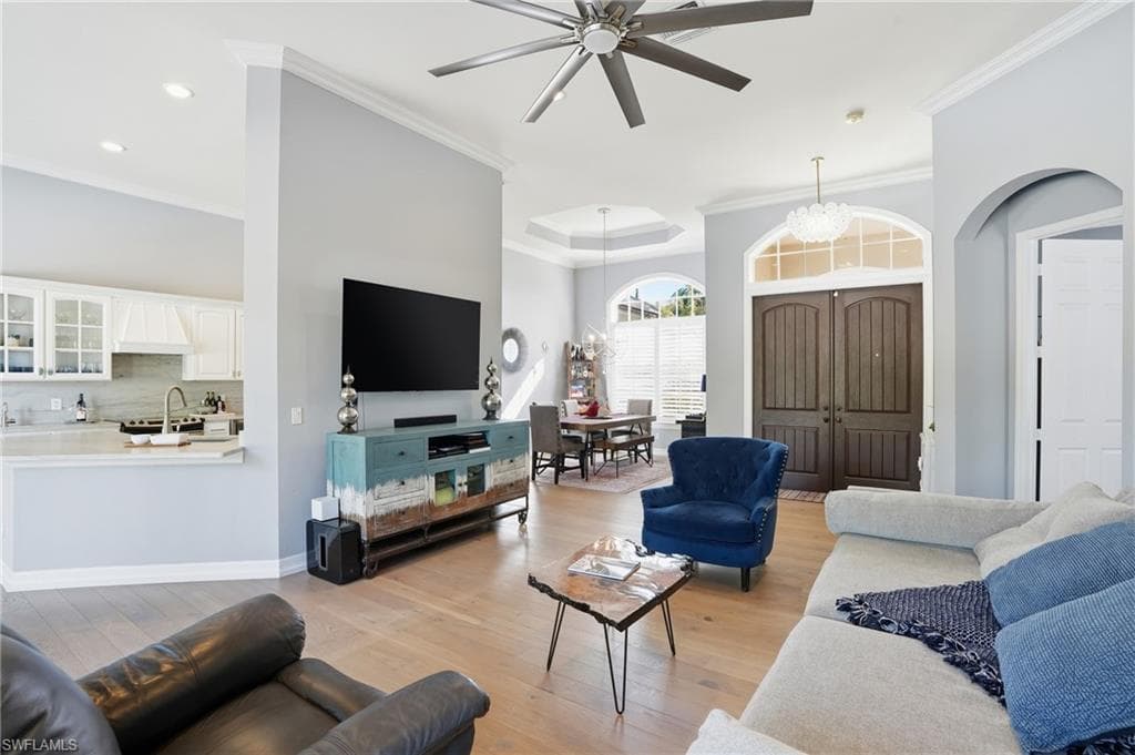 1171 Royal Palm DR, NAPLES FL 34103-4