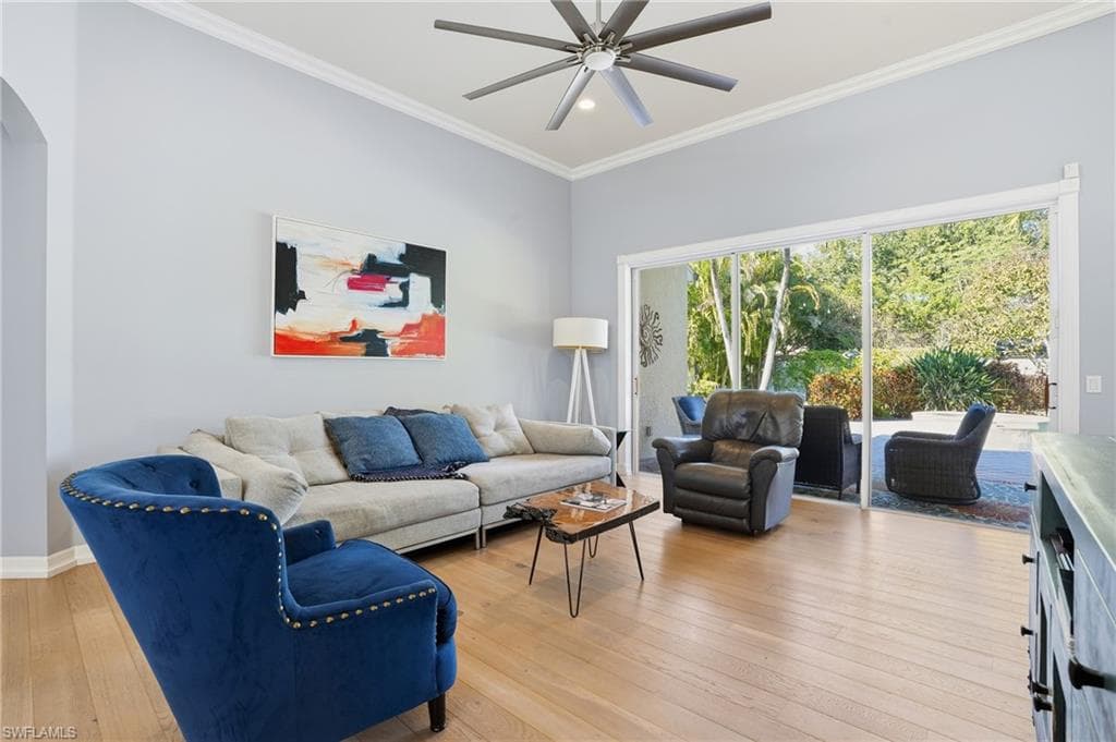 1171 Royal Palm DR, NAPLES FL 34103-3