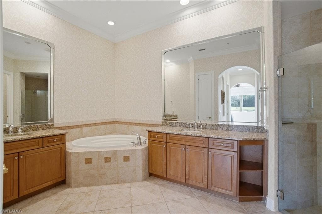 17015 Porta Vecchio WAY # 101, NAPLES FL 34110-13