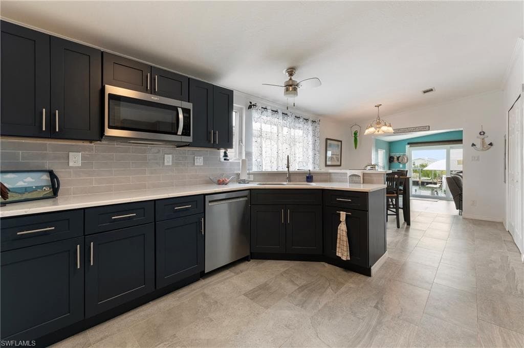 23 Nancy LN, FORT MYERS BEACH FL 33931-12