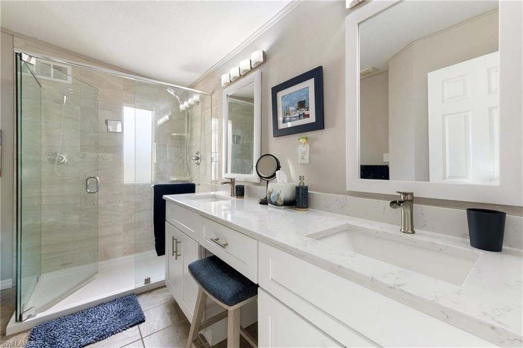 23 Nancy LN, FORT MYERS BEACH FL 33931-24