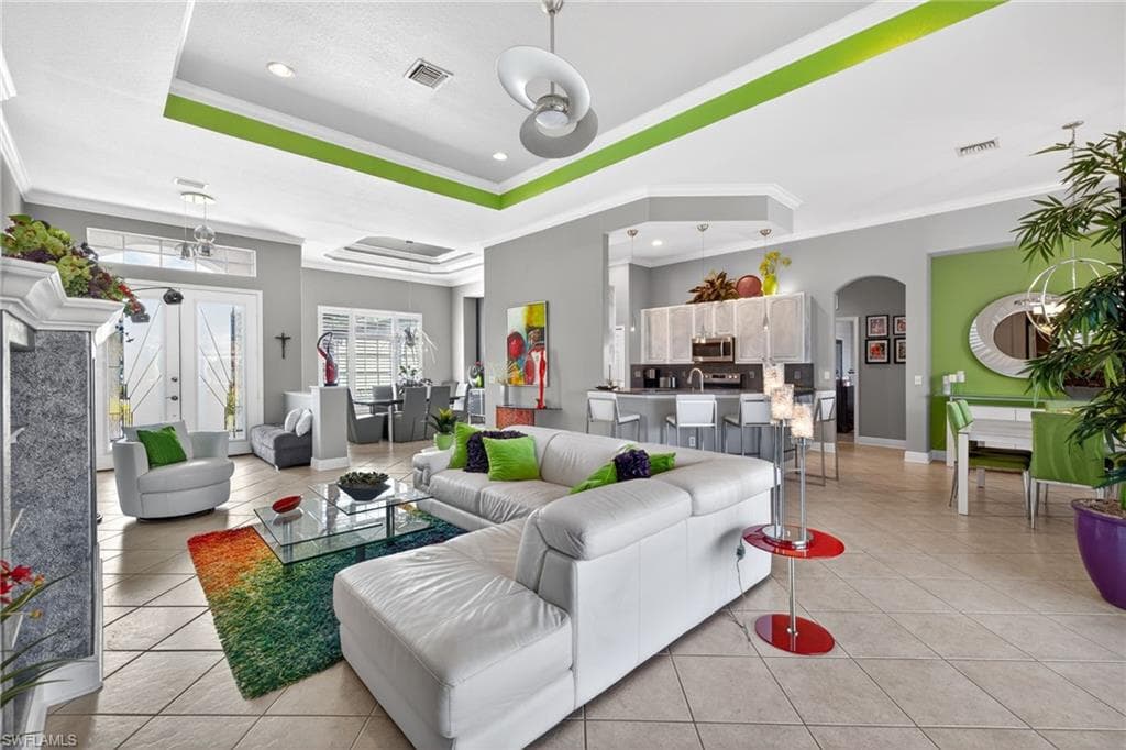 10551 Sir Michaels Place DR, BONITA SPRINGS FL 34135-2