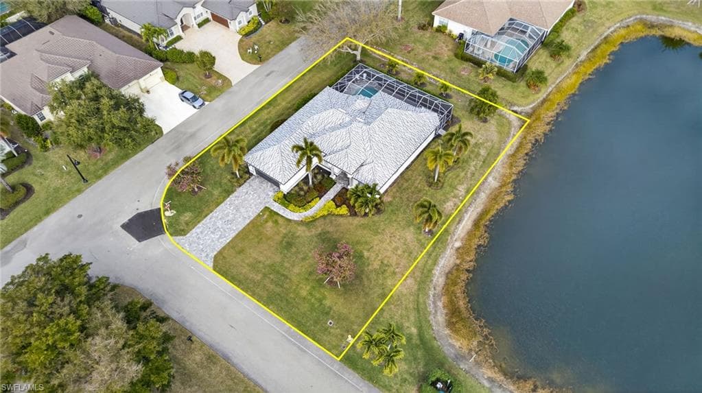 10551 Sir Michaels Place DR, BONITA SPRINGS FL 34135-34