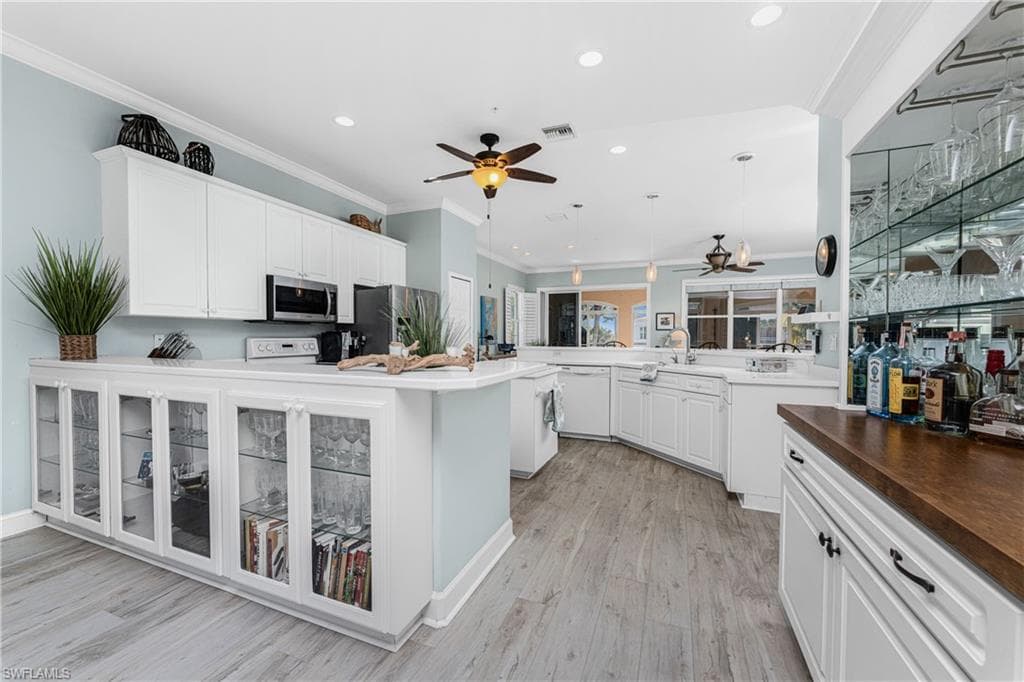 3464 Sunset Key CIR # 103, PUNTA GORDA FL 33955-12