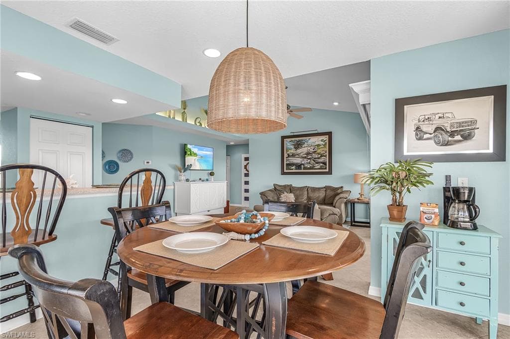 16641 Stringfellow RD 506-6