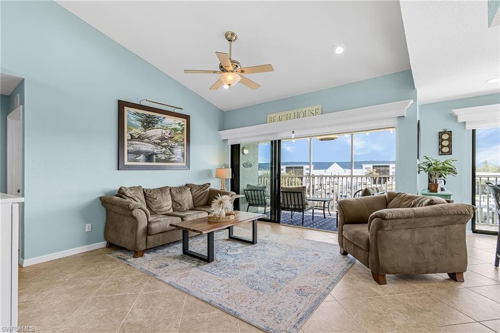16641 Stringfellow RD 506-2