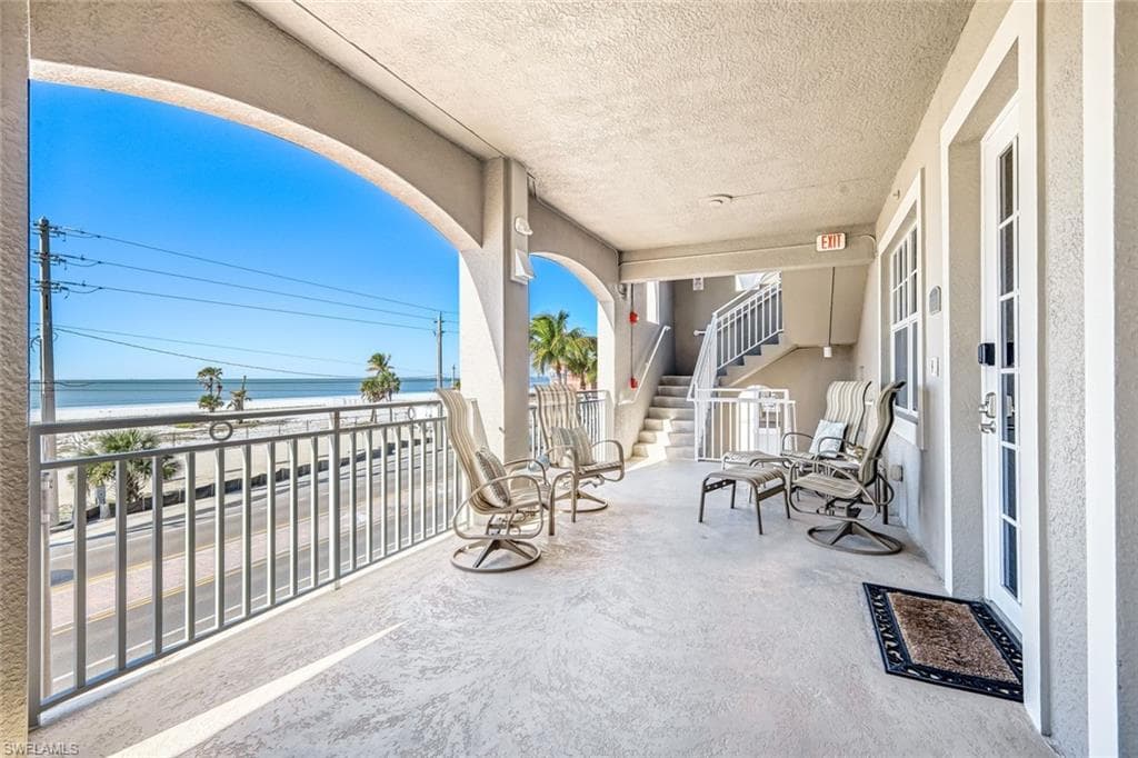 4633 Estero BLVD 201-2