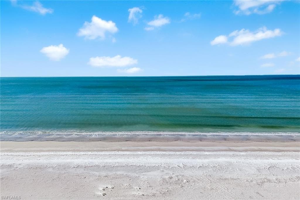 4633 Estero BLVD 201-19