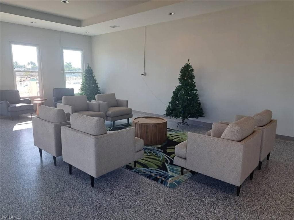 19681 Summerlin #39 RD, FORT MYERS FL 33908-7