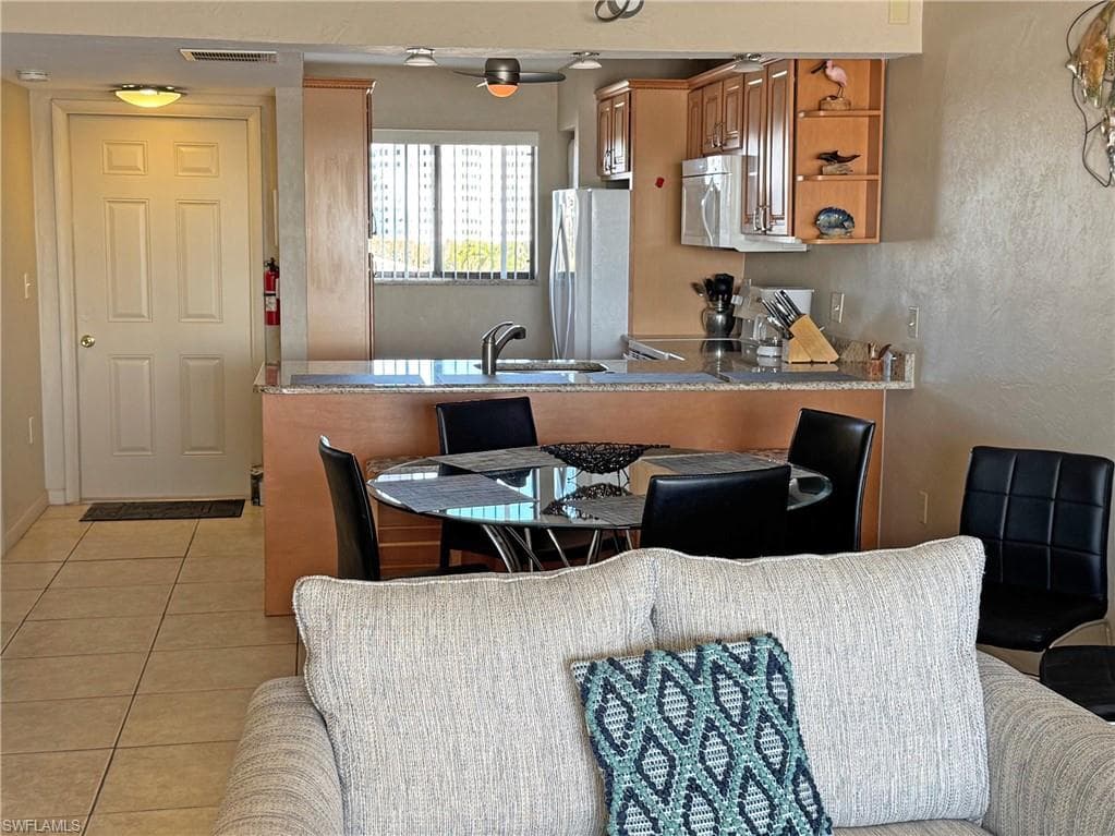 8350 Estero BLVD # 523, FORT MYERS BEACH FL 33931-13