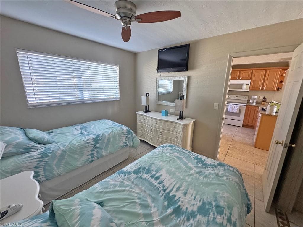 8350 Estero BLVD # 523, FORT MYERS BEACH FL 33931-10