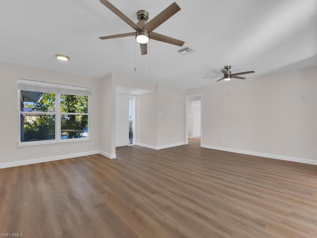 1016 Bayshore AVE, FORT MYERS FL 33919-16