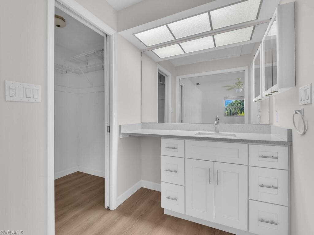 1016 Bayshore AVE, FORT MYERS FL 33919-23