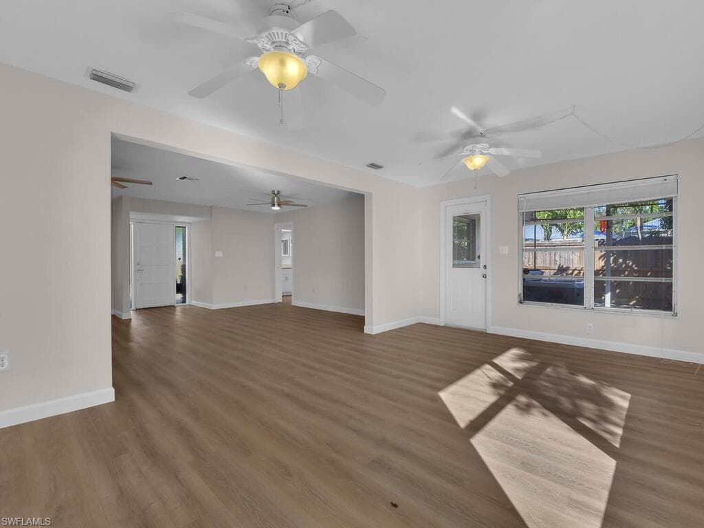 1016 Bayshore AVE, FORT MYERS FL 33919-18