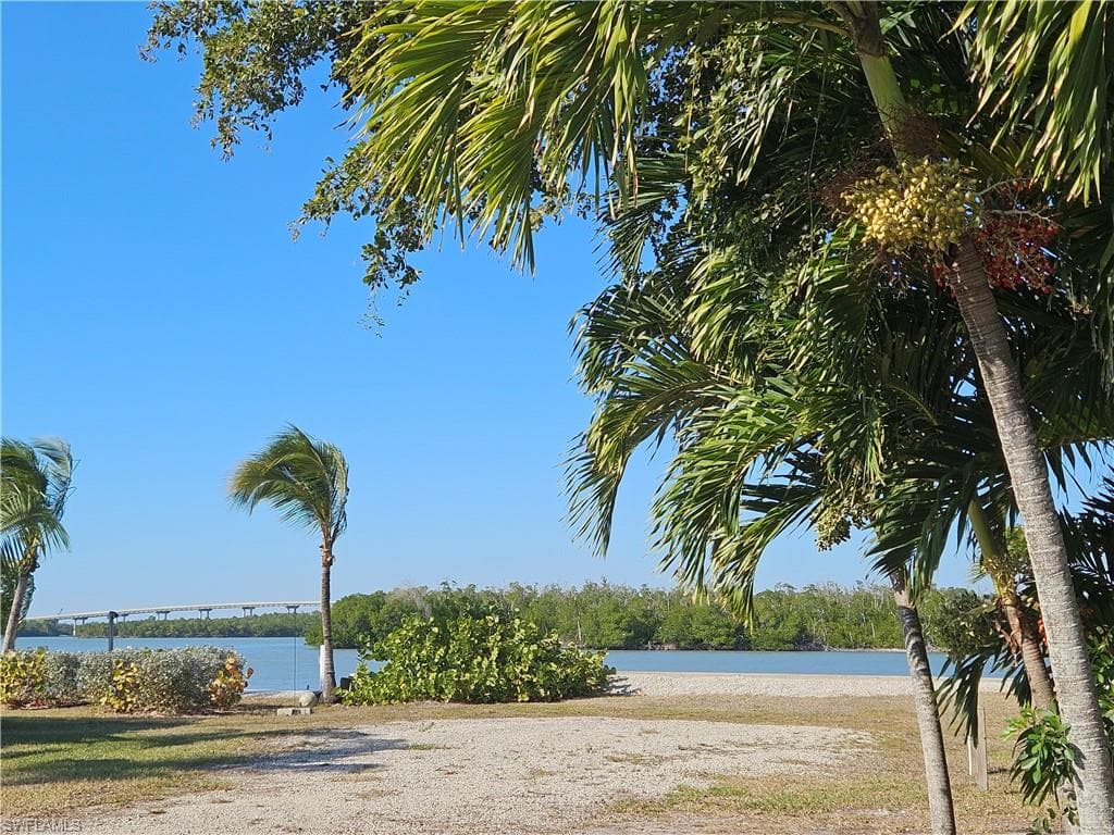 238 Harbor PL N, OTHER FL 34140-5