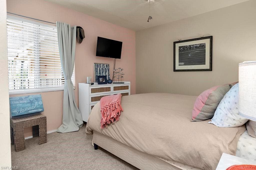 1075 Foxfire LN # 203, NAPLES FL 34104-25