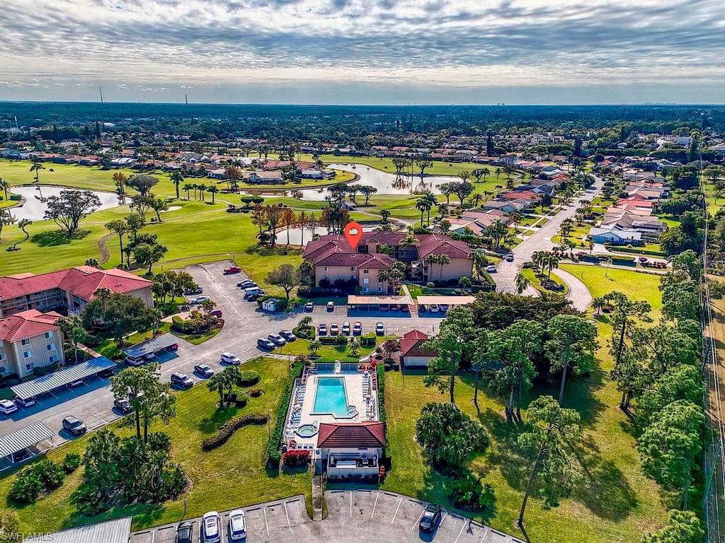 1075 Foxfire LN # 203, NAPLES FL 34104-30