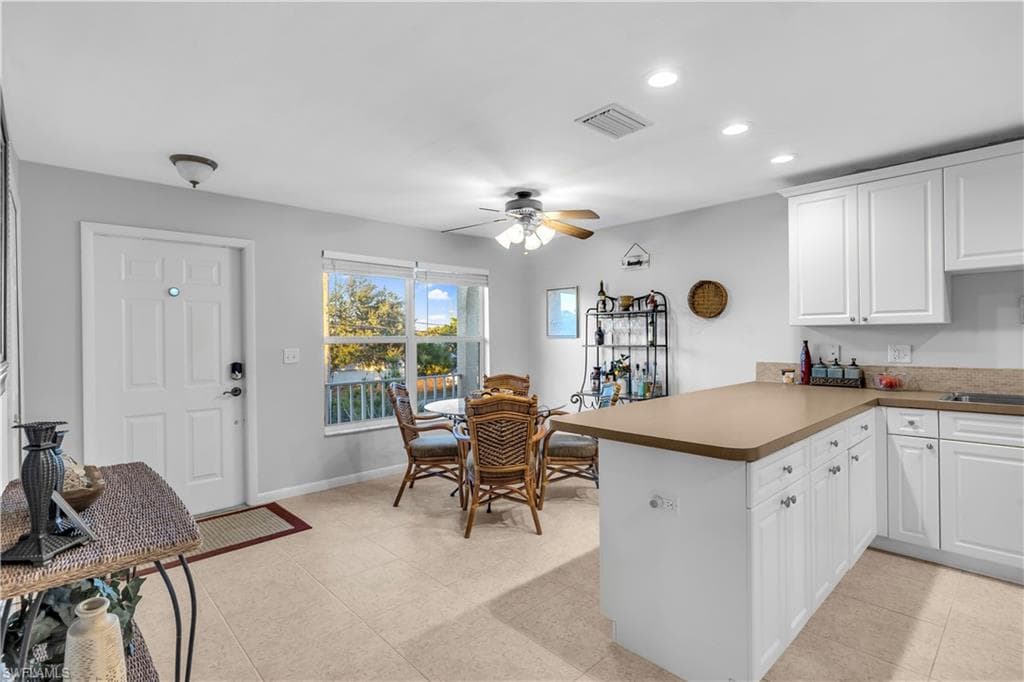 912 SE 46th ST # 201, CAPE CORAL FL 33904-11
