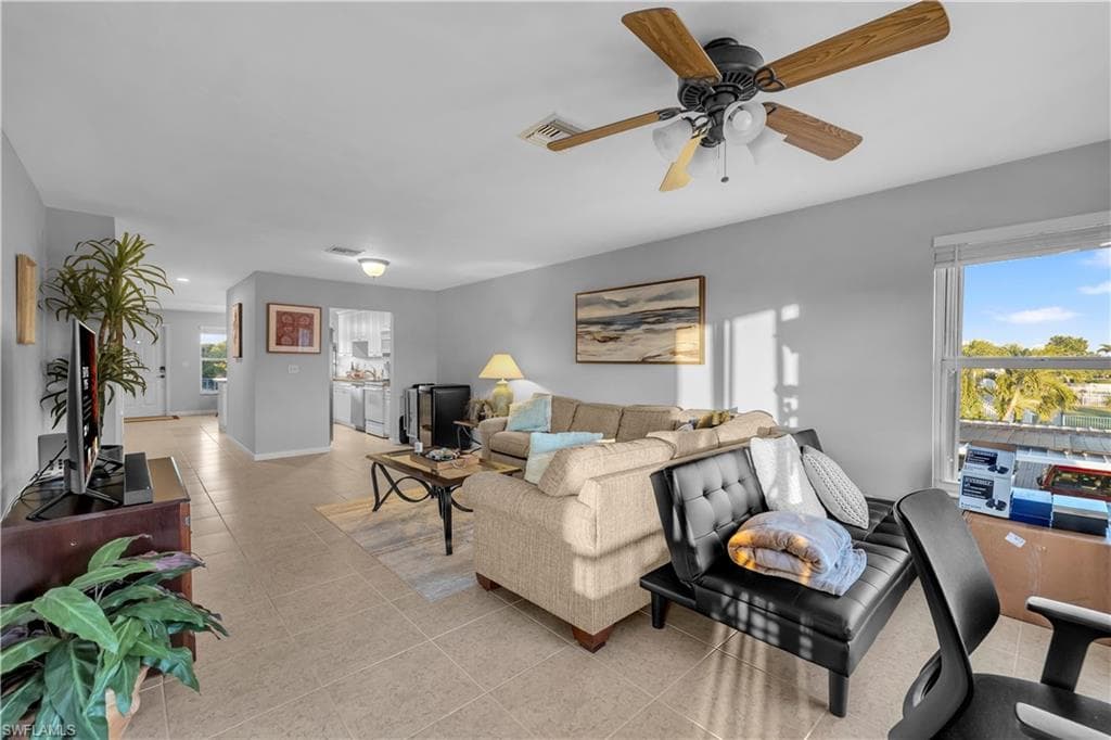 912 SE 46th ST # 201, CAPE CORAL FL 33904-9