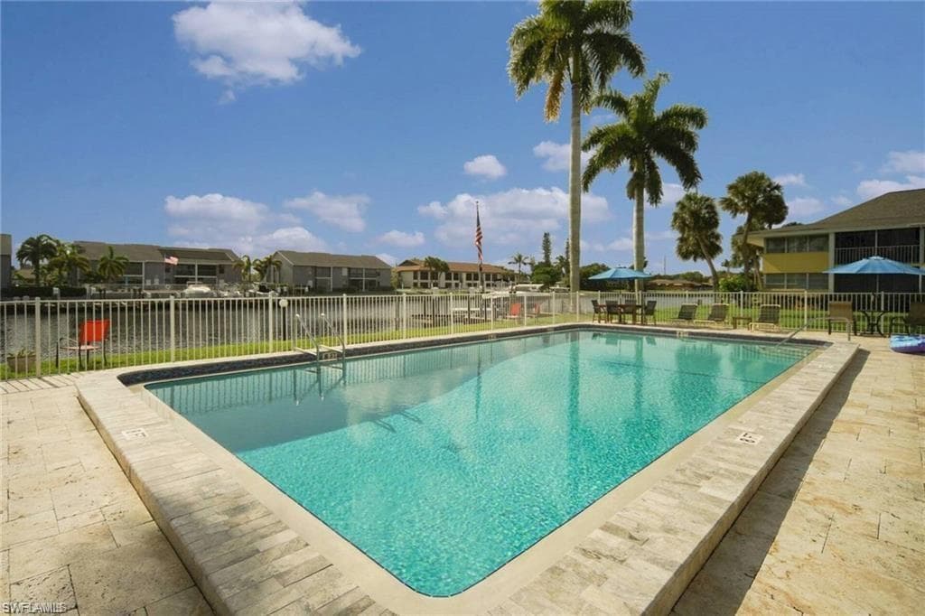 4613 SE 5th AVE # 203, CAPE CORAL FL 33904-2