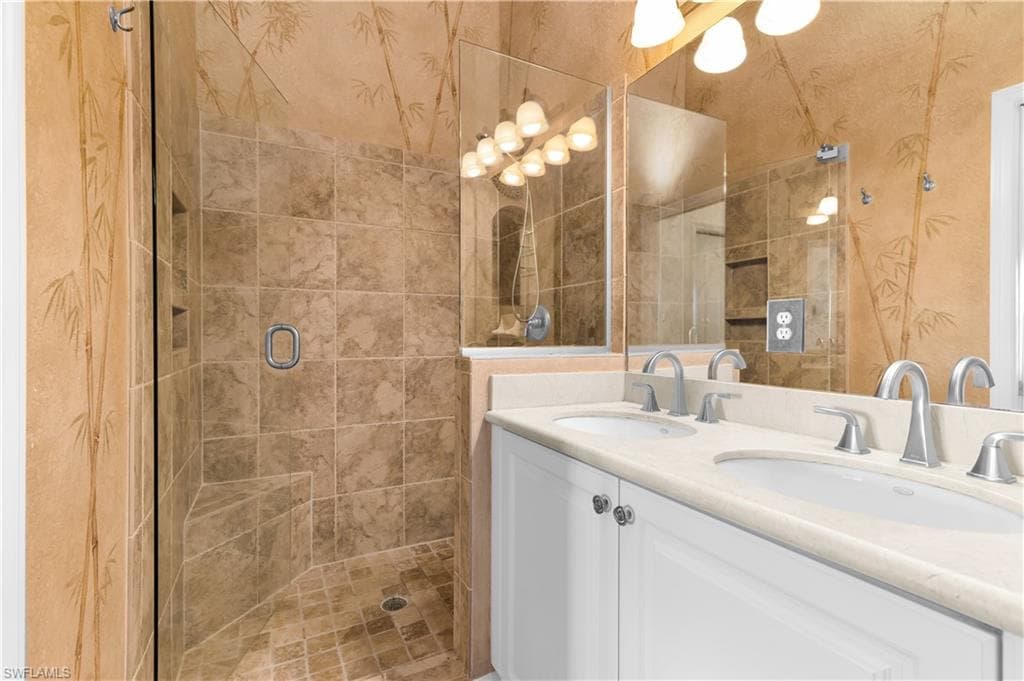 162 Newport DR 1207-21