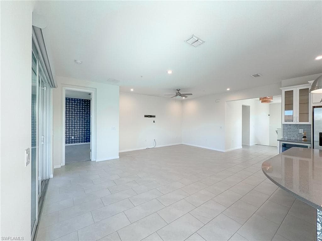 4721 Arboretum CIR # 201, NAPLES FL 34112-9