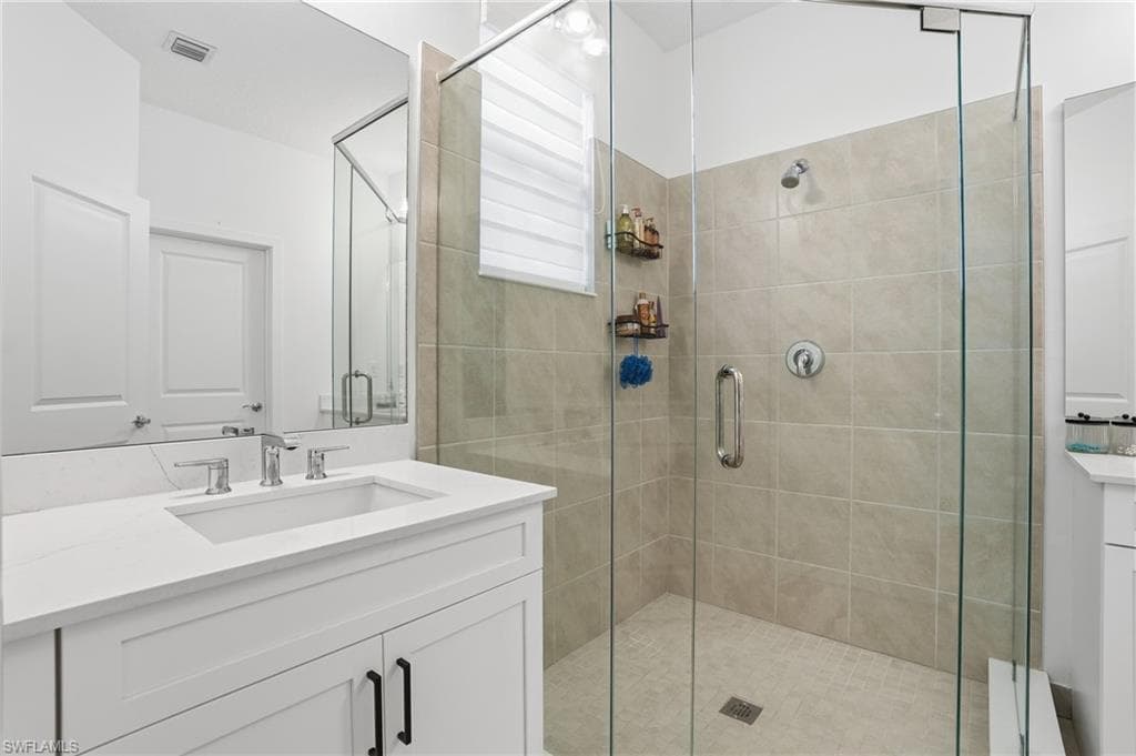 5653 Cassidy LN, AVE MARIA FL 34142-15