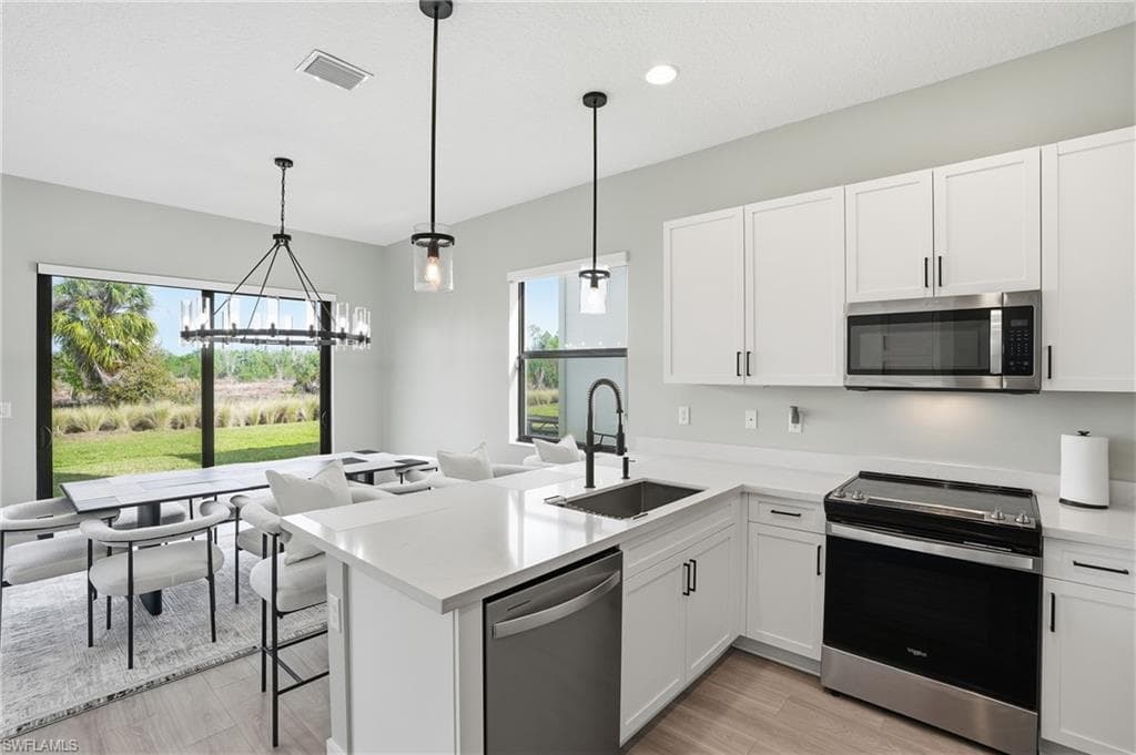 5653 Cassidy LN, AVE MARIA FL 34142-7