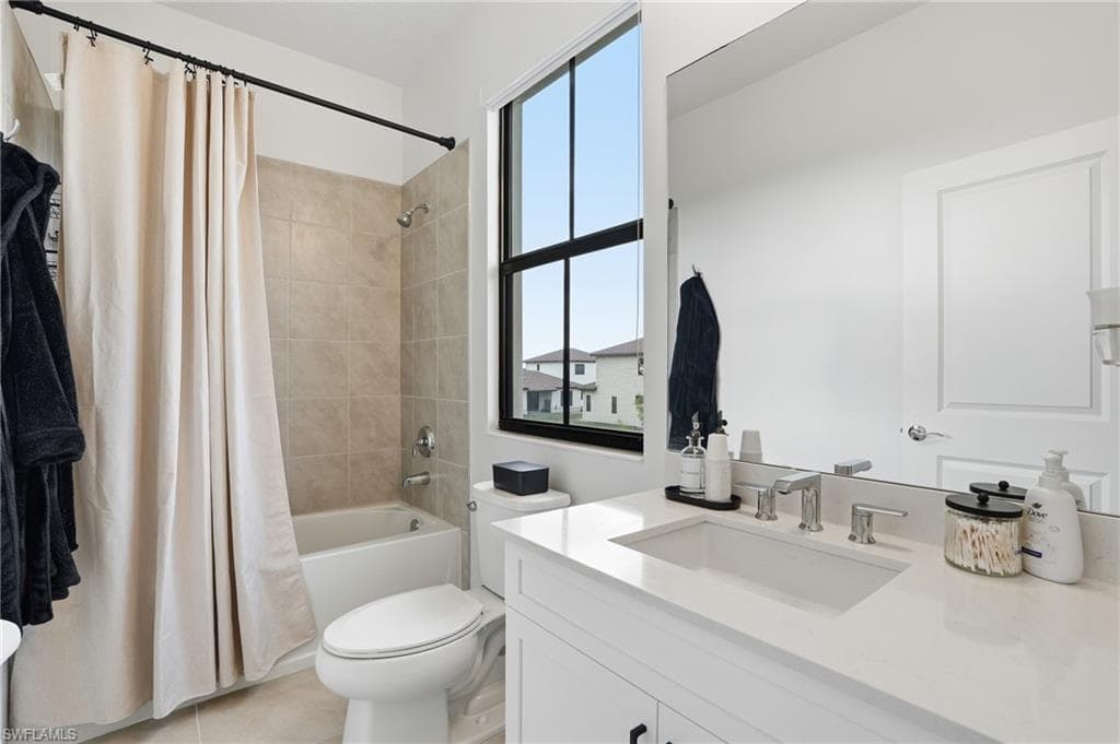 5653 Cassidy LN, AVE MARIA FL 34142-23