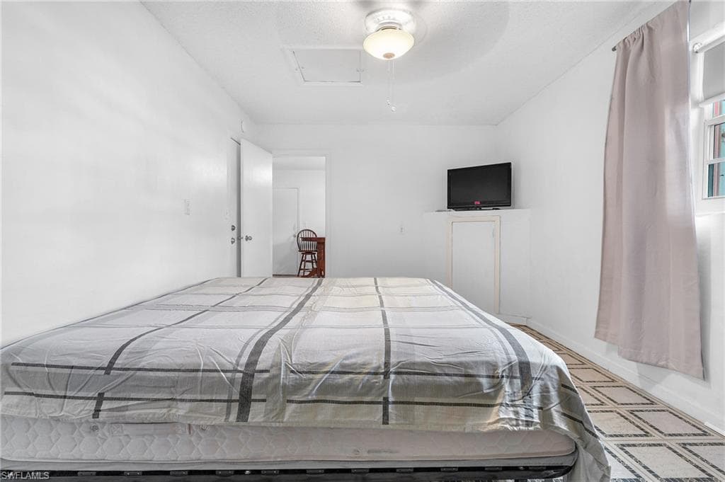 1002 SW 142nd CT, MIAMI FL 33184-14