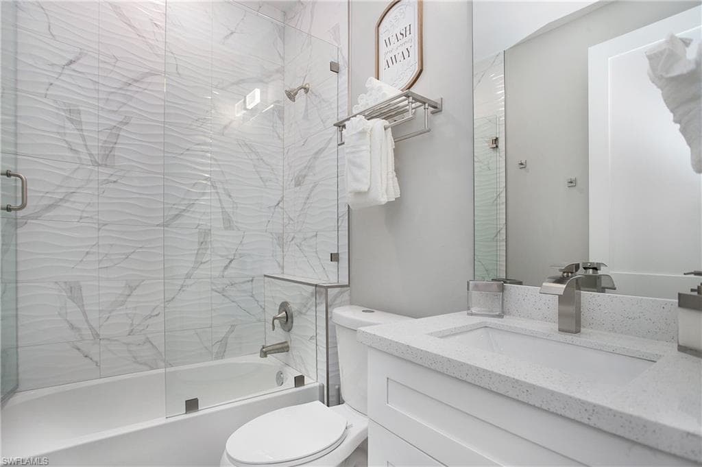 26961 Riverside DR, BONITA SPRINGS FL 34135-16