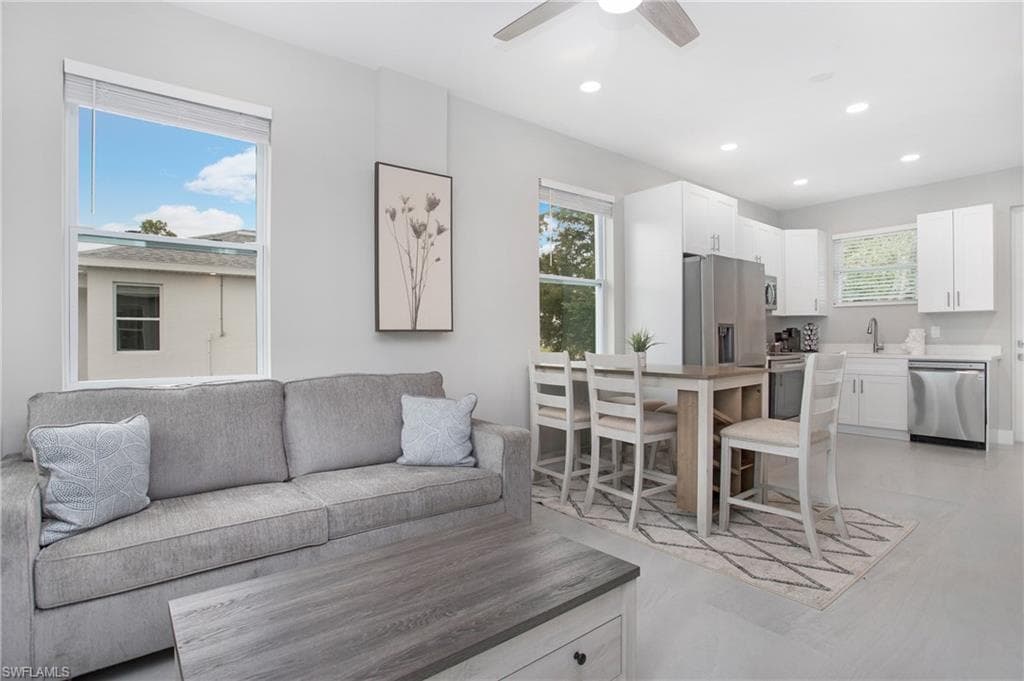 26961 Riverside DR, BONITA SPRINGS FL 34135-23