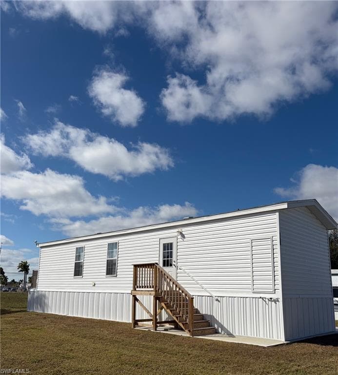 159 Adrienne DR-20