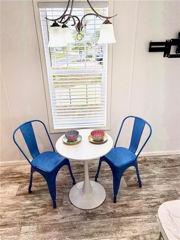 159 Adrienne DR-10