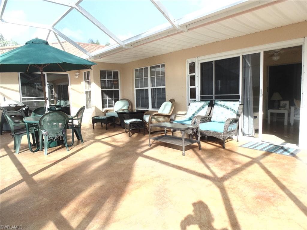 1900 Corona Del Sire DR, NORTH FORT MYERS FL 33917-23