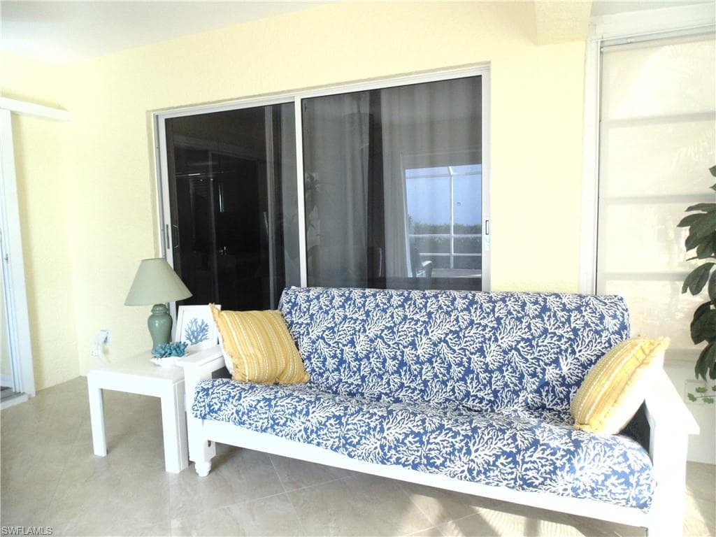 1900 Corona Del Sire DR, NORTH FORT MYERS FL 33917-20