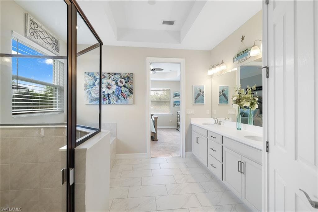 16530 Seagate PL, BONITA SPRINGS FL 34135-16