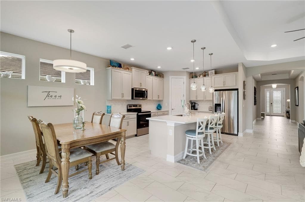 16530 Seagate PL, BONITA SPRINGS FL 34135-6