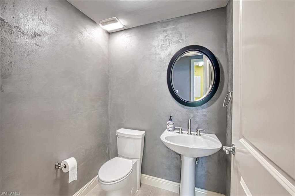 2104 W 1st ST # 1004, FORT MYERS FL 33901-35