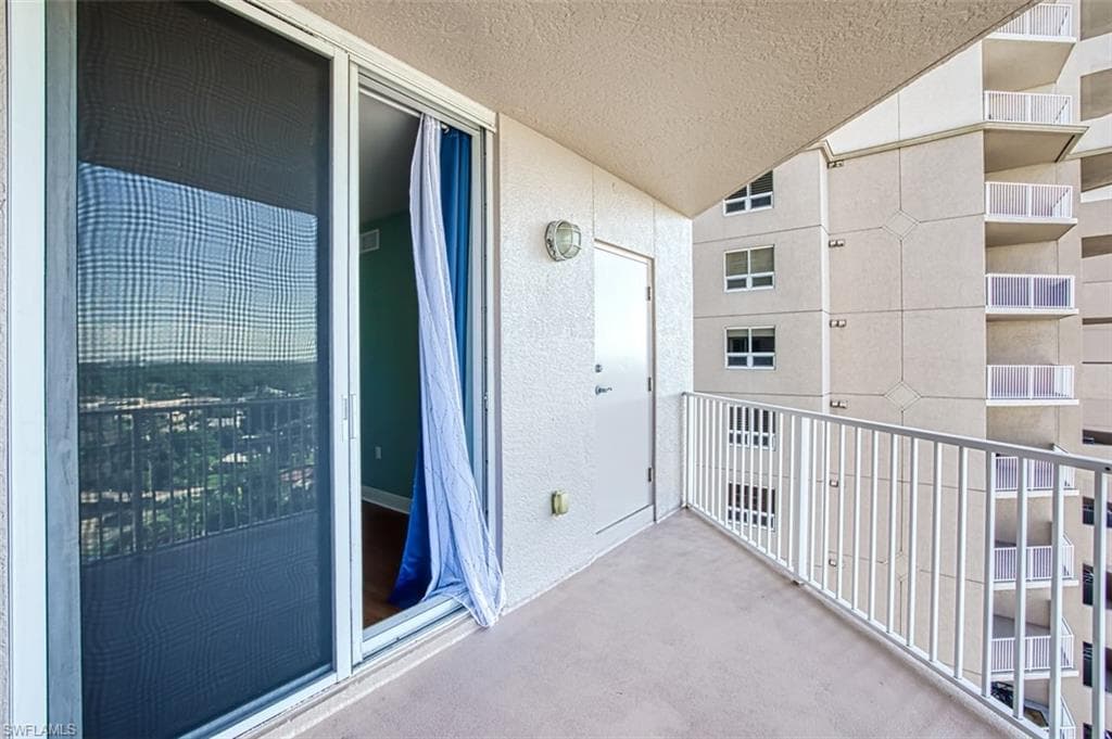 2104 W 1st ST # 1004, FORT MYERS FL 33901-31